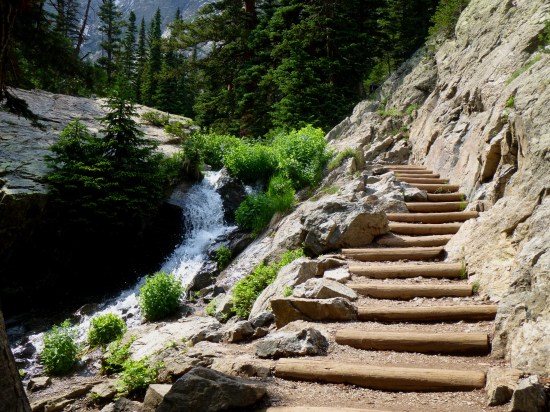 Trail to Emerald Lake