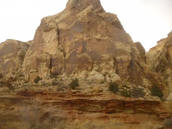 Top: Navajo sandstone; bottom: Kayenta formation