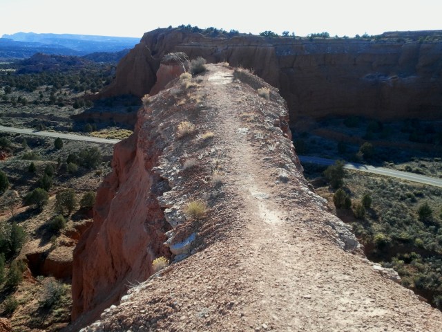 Overlook, atthe end of a harrowing ridgeline, Angel's Palace Trail, Kodachrome Basin State Park