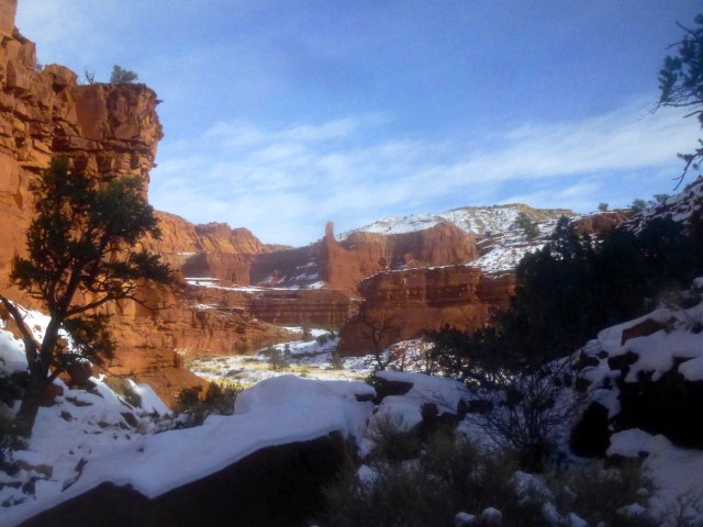 Awesome view of Chimney Rock, Mummy Cliff, and the Wingate sandstone cliffs from down in the Moenkopi
