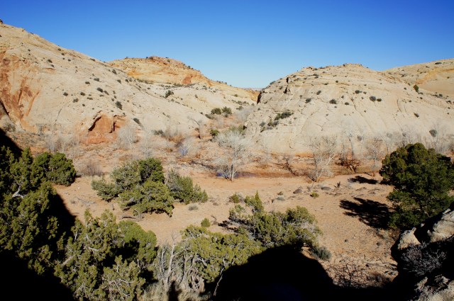 View east from the meander, Pleasant Creek route, Capitol Reef National Park