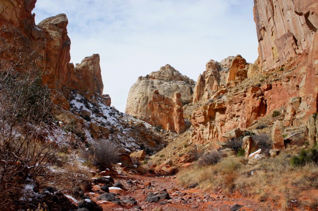 Landscape of spires and Navajo sandstone domes, Lower Spring Canyon