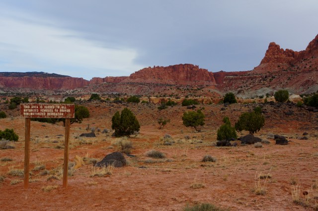 Holt Draw Trailhead, marking the start of the challenging hike to Upper Spring Canyon
