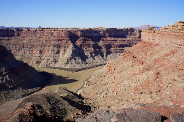 Confluence of the Green River and the Colorado River from the overlook