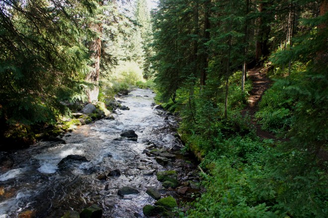 Near the start of the Maroon Creek Trail