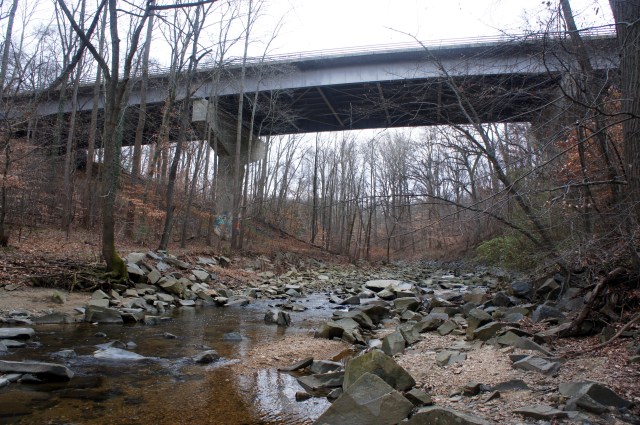 Pimmit Run and GW Parkway, southeast of Fort Marcy