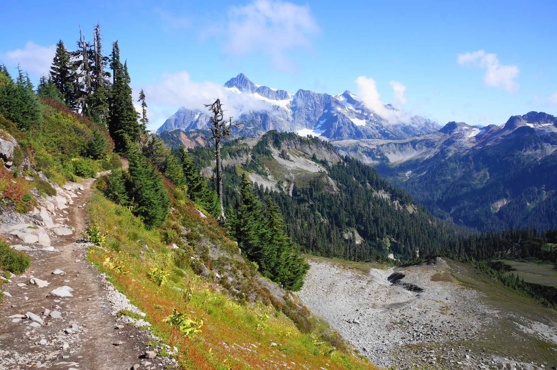 Chain Lakes Loop (Mount Baker-Snoqualmie National Forest, WA) – Live ...